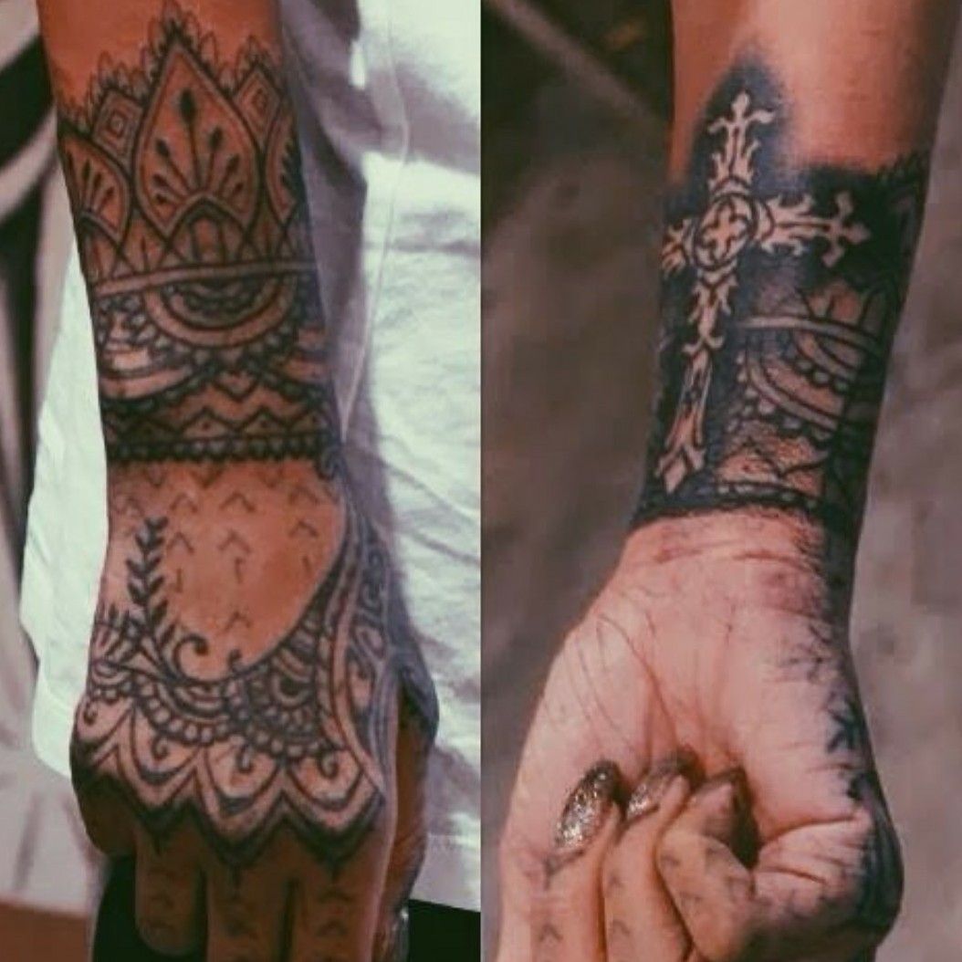 rihanna hand tattoo