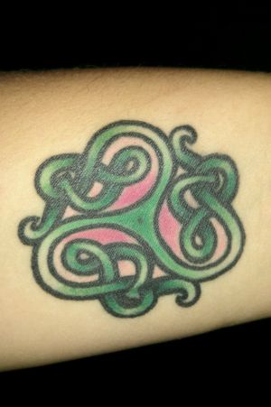 Celtic symbol for sisters