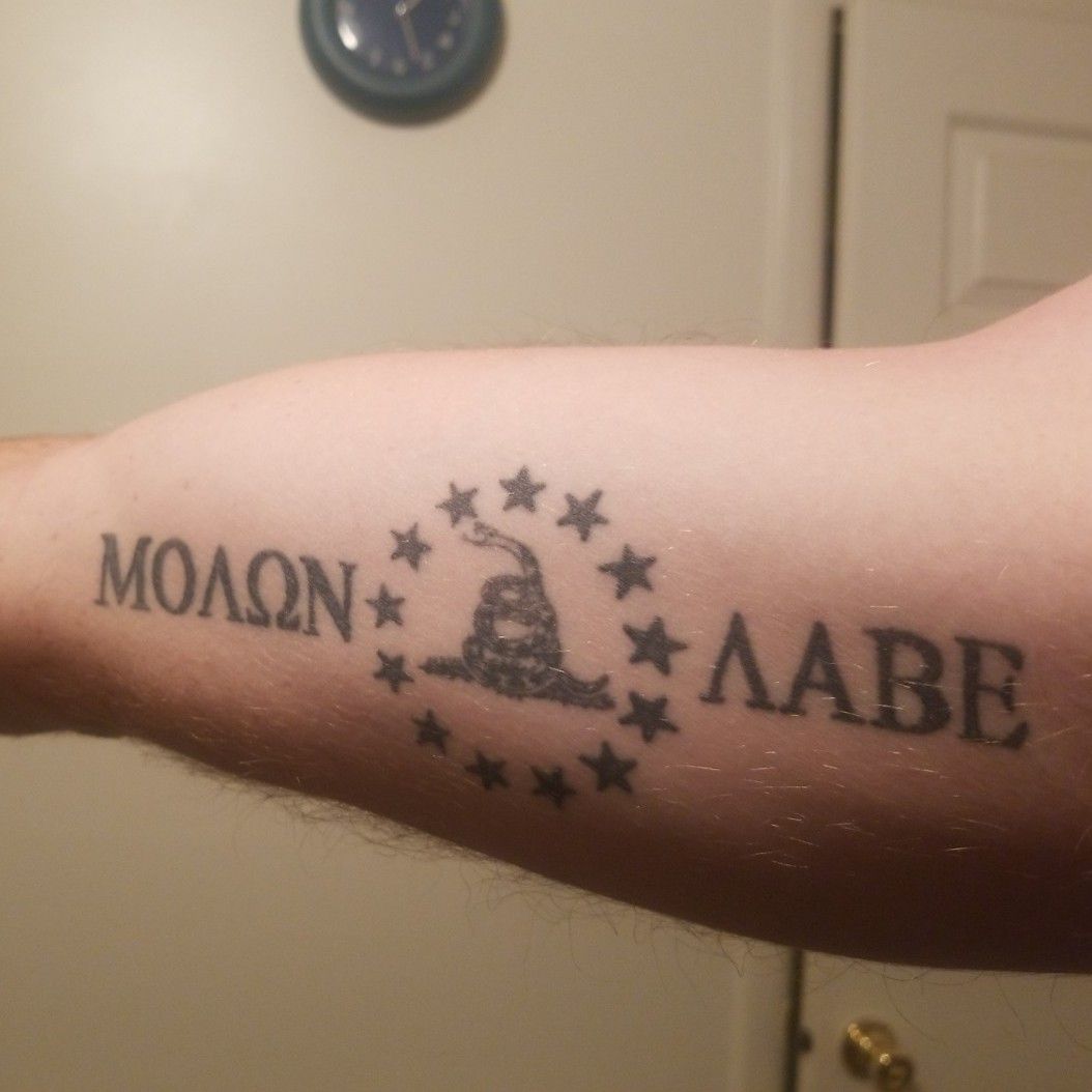 Kennedys Ink  Molon labe  come and take them Attributed to King  Leonidas I in reply to the demand by Xerxes I that the Spartans surrender  their weapons tattoo tattoos tattooed 