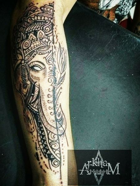 Flash tattoo