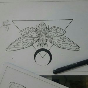 #desenhos #drawings #designs #tattoodesigns #ink #lineart #art #inkgirl #cicada #insectstattoohttps://www.instagram.com/p/BlVMaVnF_GS/?utm_source=ig_share_sheet&igshid=8zmgfdsmtvfj