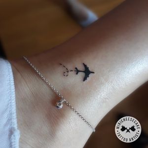 🖤 Fly 🖤.............#MiriCheeseCake #Tattoo #TattooMadrid #Work #Art #Tatuaje #Madrid #MadridTattoo #Ink #Tinta #Spain #SpainTattoo #BodyArt #Draw #Inked #Sanse #SanseTattoo #TattooArt #Work #Design #InkMadrid #TattooLove #Fly #AirPlane #TattooLovers