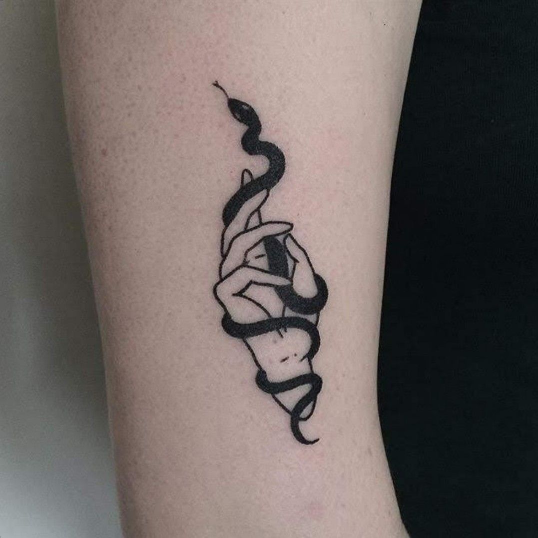 Minimalist Snake Tattoos  Minimalist tattoo Hand and finger tattoos Small  snake tattoo