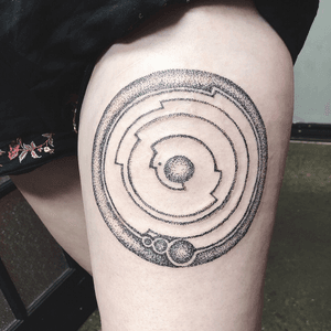 Tatted this glyph of Pi onto my own self! "The ratcheting arcs starting at the centre and proceeding outward express Pi as increments of a circle divided into tenths, or 36 degrees. If you proceed outward from the center, the multiples of 1/10 of a rotation (including the smallest circle as a decimal) are 3.141592654..." - Michael Reed, Astrophysicist
