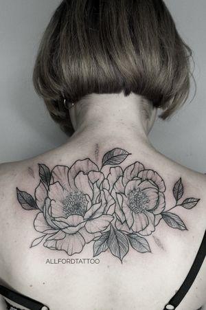 My project👁👁..#tattooart #tattooartist #flowertattoo #flower #tattooeurope #tattooculture #tattooukraine #tattooodessa #tattoovienna #tattooberlin #graphictattoo #minimaltattoo #flowerstattoo #mandalatattoo