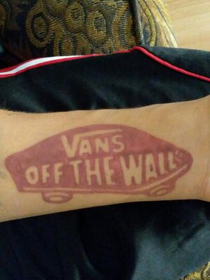 Vans off the wall 