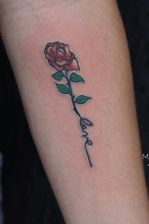 Tatuagem delicada rosa , rose tattoo