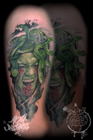 #watercolortattoo #tattoo #moderntattoo #hyperrealistic #hyperrealism  #snakes #snaketattoo #snake #schlange #MAMBA #greenmamba #watercolourtattoo #watercolortattoos #blood #green  #newcomertattooartist #atem759 #tattoostudio #hansetattoo #medusa #medusatattoo #mambas #greenmamba #seelenschmerzen #realism #comics  #depression #heilungdurchkunst  @hanse_tattoo