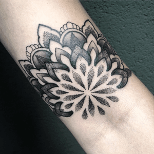 Done by Bertina Rens - Resident Artist @swallowinktattoo @iqtattoo  #tat #tatt #tattoo #tattoos #tattooart #tattooartist #blackandgrey #blackandgreytattoo #graphic #graphictattoo #graphicdesign #mandala #mandalatattoo #inked #art #dotwork #dotworktattoo #ink #inkedup #tattoos #tattoodo #ink #inkee #inkedup #inklife #inklovers #art #bergenopzoom #netherlands