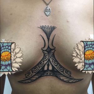 Sternum/Underboob. Poly/Micronesian flow.                    ************************************************Tattoos and Art by KeKoa Burn Located in San Diego 🚨To inquire about a tattoo or artwork please txt me 808-936-4046🚨 or Email me at Instinct_Tattoo@yahoo.com🚨 #tribal #polylove #polytats #polynesiantattoo #polynesiantattoos #tats #tattoo #tattoos #tat #art #blackandwhite #blackandgrey #polynesian #love #hawaiian #Samoan #tahitian #chamorro #Guam #Hawaii #Fiji #fijian #filipino #freehand #sandiego #cali #DeluXcellenT #InstinctTattoo