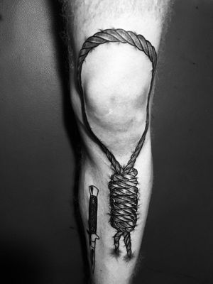 #d_krumm_tattoos #hangrope #legtattoo #kneetattoo #rope 