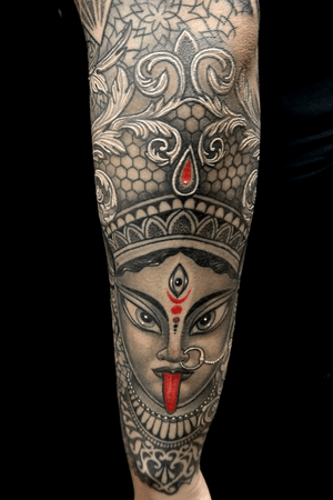 Kali - ( Hindu #goddess of #death , one of #shiva s wives and a total badass ) - on the lower forearm of the Life/Death sleeve - thank you for looking . #obitattoo #kali #goddesskali #joymaakali #kalikalkattewali #equillatera #tttism #tattrx #inked #tatowiermagazin #tattoolifemagazine #indiatattoo #kolkatatattoo #germany #mannheim #mannheimtattoo #ramsteinairbase #italy #bologna #offthemap