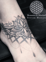 Dotwork Decorative Foot Piece - Unique Design and Tattoo by Mister Mostyn