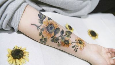 Sunflower by SION (@tattooistsion) #flowertattoo #floraltattoo #Korea #KoreanArtist #tattooistsion #colortattoo #flower #flowers #oriental #sunflowertattoo 