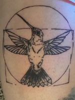 Hummingbird -tattooed in a sketched style inspired by Leonardo da Vinci #hummingbirdtattoo #fineartist #legtattoo #birds #LeonardodaVinci 
