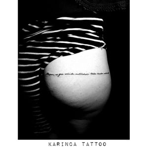 •Fifth line of "Ve Hisset":"Akşam ve gece zehirler sırtındaki terler kadar arkanda" | This poem is written by me.You can check my instagram: @karincatattoo #vehisset #karincatattoo #poem #poet #line #leg #black #quote #writing #tattoo #tattooed #tattoos #tattoodesign #tattooartist #tattooer #tattoostudio #tattoolove #tattooart #woman #inked #dövme #istanbul #turkey #art