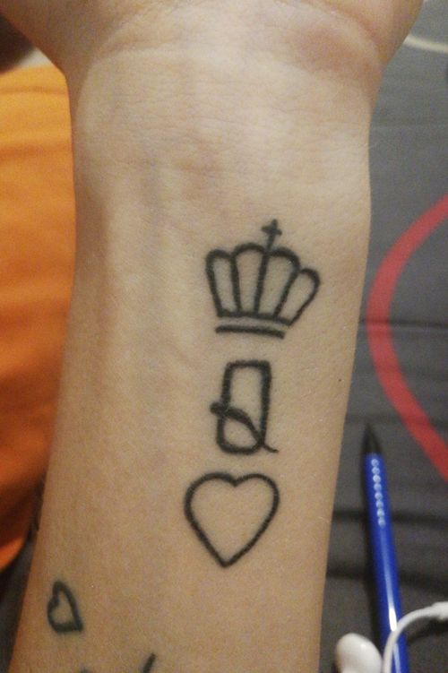 Tattoo Uploaded By Jordan Gost Je Suis Sa Dame De Cœur Tattoodo Tattoo Uploaded By Jordan Gost Je Suis Sa Dame De Cœur Tattoodo