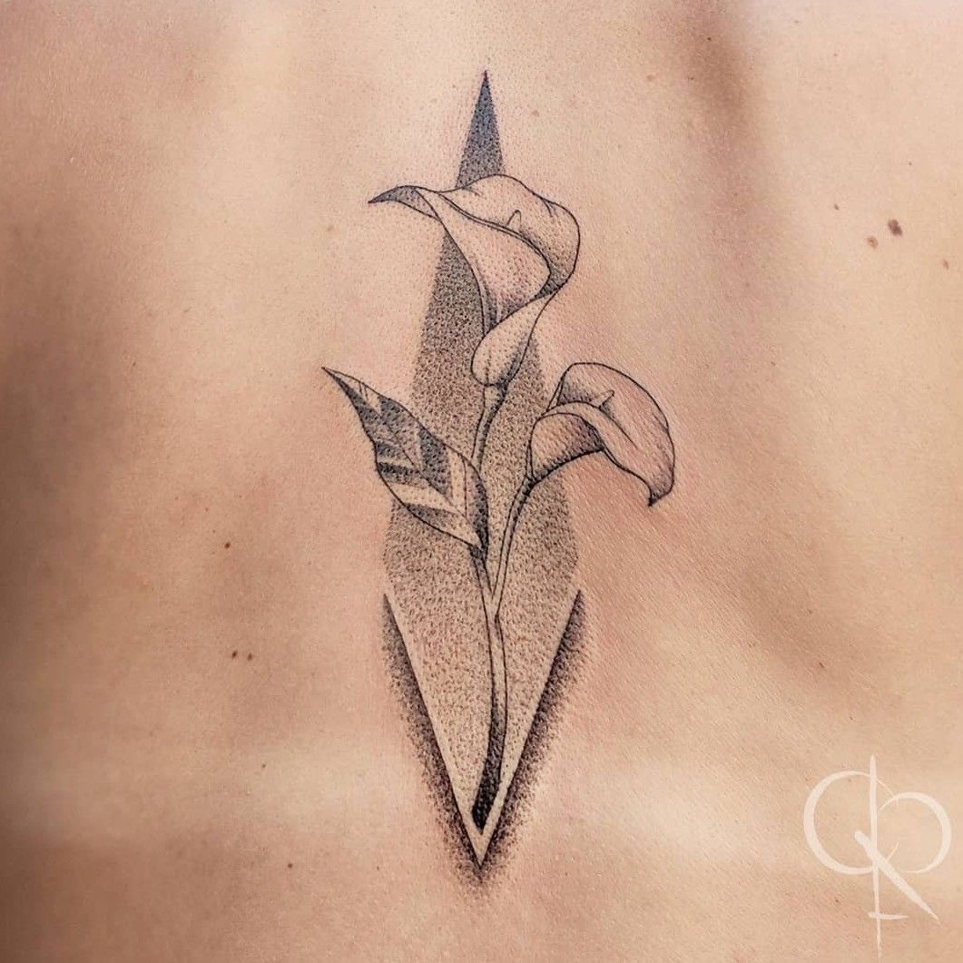 Lily generation8tattoo la lily tattoo hongdam 타투 홍담  Lily tattoo Calla  lily tattoos Small tattoos
