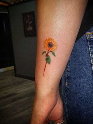 Little sun flower tattooMy work
