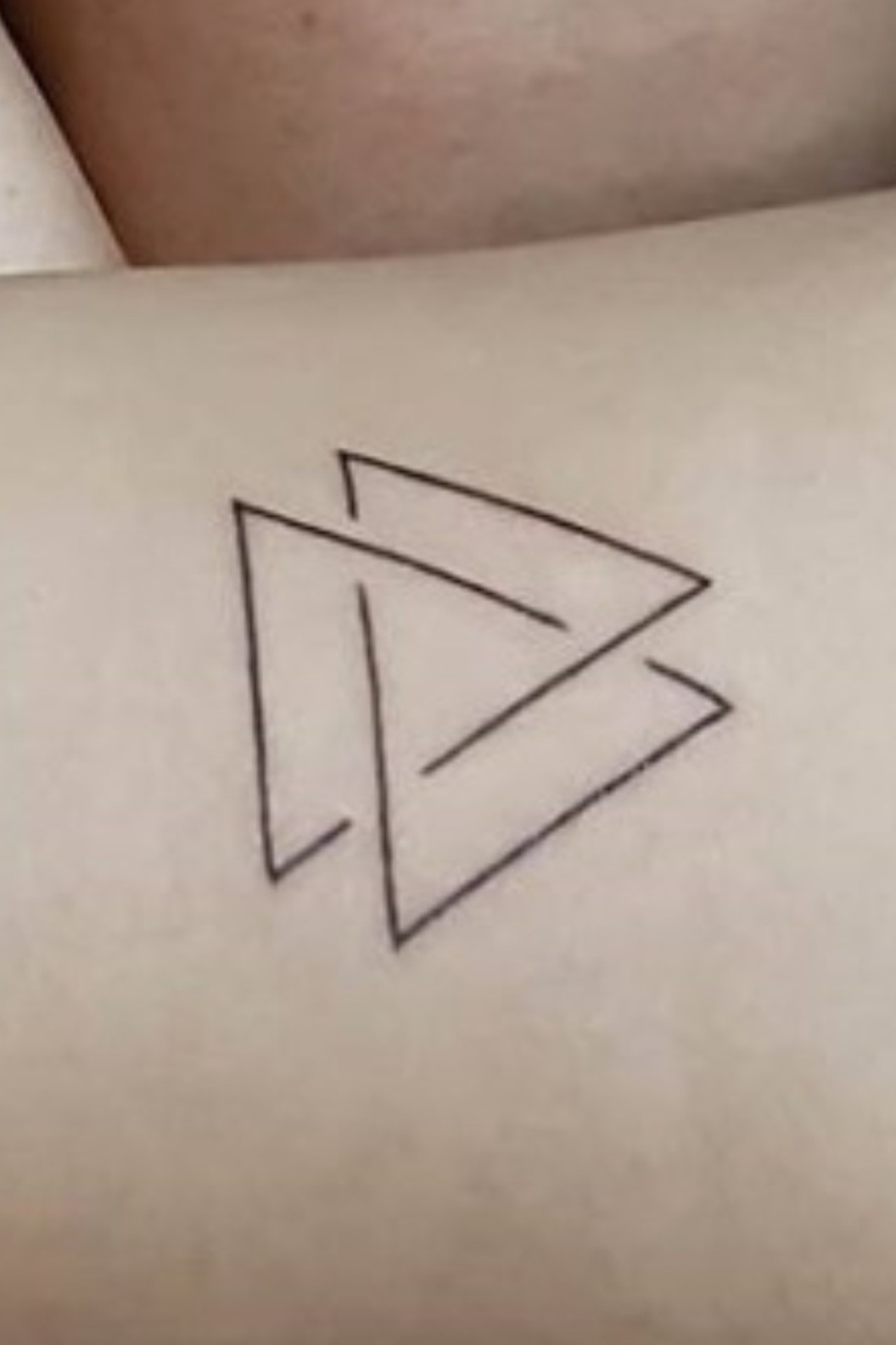 Simple Tattoos You Cant Go Wrong With Glaminati