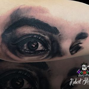 Realistic eyes tattoo #realistictattoos #eyetattoo #blackandgraytattoos #portraittattoo #fuckthepainbelgrade #serbia #tetoviranje #tattoostyle #tattooshop #inkedup 