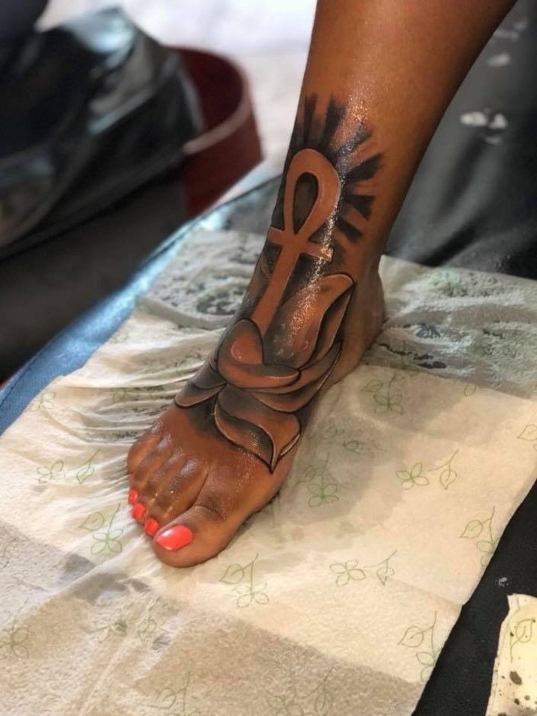 Ankh tattoo on wrist in memory of late JN EternalLife  Neck tattoos  women Tattoos for black skin Egyptian tattoo for women
