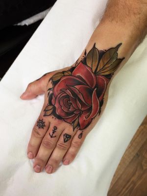 Hand tattoo neotraditional rose#neotraditional #neotrad #neotradsub #tattoo #ink #colors #rose #rosetattoo #skull #skulltattoo #trad #Edinburgh #edinburghtattoo  #uk  #uktattoo #thebestoftheday #girl #girls #girltattoo #face #tattooed #inkspiration #art #customdesign #design #scotland #scotlandtattoo #death #instagram #neotradiotionaltattooers