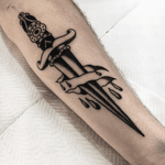 #tattoo #dagger #blackwork #traditional
