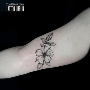 At The Black Hat Tattoo, our amazing team of artists love small tattoos as much as the big ones. We believe that no matter your artistic talent, a tattoo, big or small, will only become art if it has been done with love..#mappletree #happytattoo #smalltattoo #tattoodublin #dublin #ink #tattoist #leavetattoo #tattooideas 