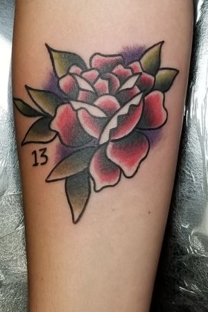 I love tattooing roses. Done by Eric! 