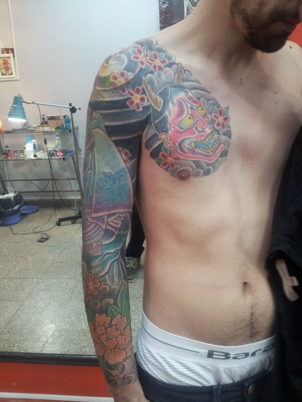 Tattoo uploaded by Luko Maluko • #lukomaluko #japanesetattoo #jania #Geisha  #geishatattoo #irezumitattoo #irezumi #clubtradicional #cherryblossomtattoo  • Tattoodo