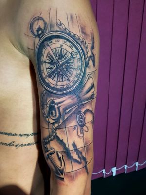 #tattoo #art #realism #blackandgrey #electricink #brasil #follow #worldfamous #like #inked #bussola #bussolatattoo  #maptattoo #windrose 