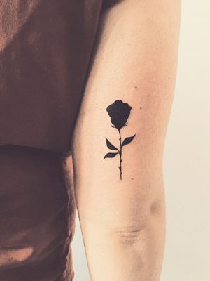 Rose 🖤 #Black #blackrosetattoo #Rose #shadow #inked #inkgirl 