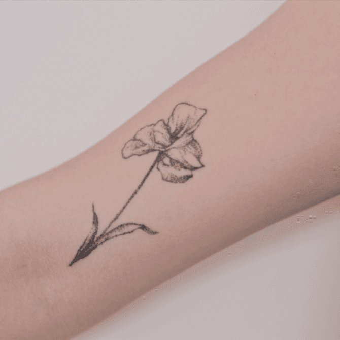 Iris Flower Temporary Fake Tattoo Sticker Set of 2  ohmytatcom   Amazoncouk Beauty