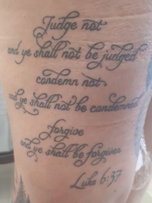 #outerthigh #thigh #thightattoos #bibleverse #writingtattoo #religioustattoo #meaningful #Black 