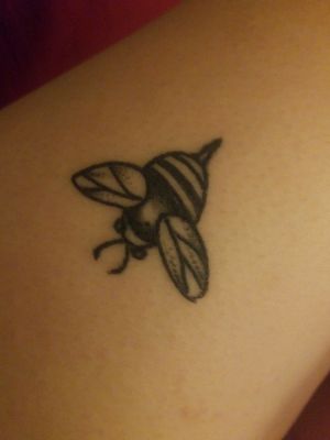 Second tattoo, start of my Hive