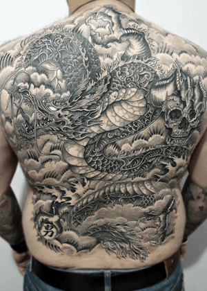 Back, japaneese dragon