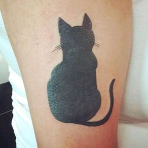 first (and only, rn) tattoo 🐱 #cat #blackcat  #silhoutte 