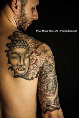 #artist Alessandra Gaibotti InfoWhatsapp 3477804765ac_redhouse@yahoo.it #tattooart #japanesetattoo #buddha #blackandgrey #Tattoodo #orientaltattoo #realistic #realistictattoo 