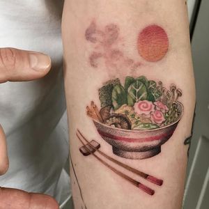Tattoo by Ciotka Zu #CiotkaZu #foodtattoos #food #ramen #noodles #chopsticks #sunset #mushrooms #veggies #mushrooms #soup