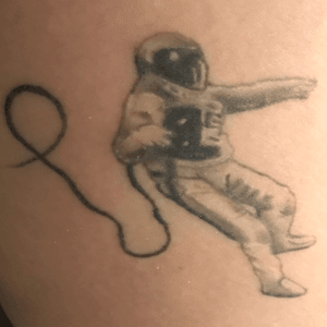 My first ever tattoo, my own little astronaut 💕