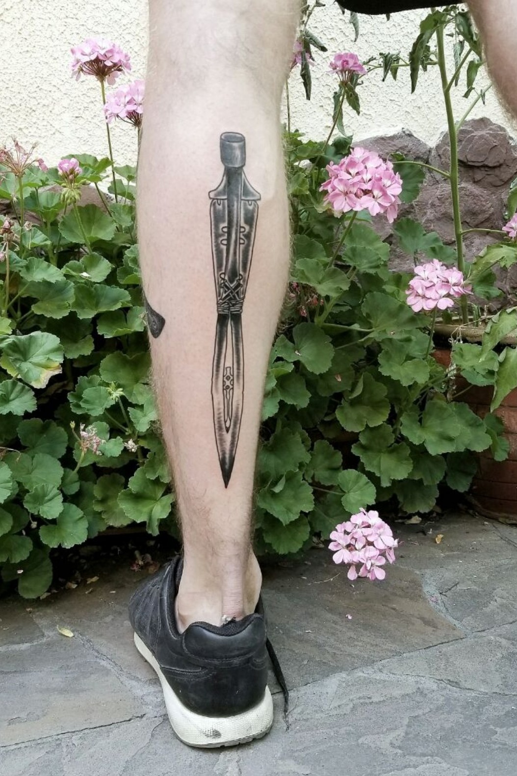 Tattoo uploaded by Dima Didchenko • Почти копьё судьбы, кино продолжаетвдохновлять. Constantine 2005 😈😇 #krummtattookiev #KRUMMTattoо #spear#legtattoo #constantine #tattooartistukraine #tattooartistkiev#татумастерукраина #татумастеркиев • Tattoodo
