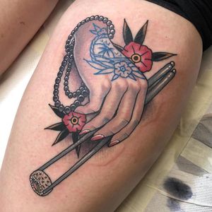 Tattoo by Jean Le Roux #JeanLeRoux #sushitattoo #sushi #foodtattoo #food #Japanese #neotraditional #color #hand #flower #floral #pearls #chopsticks #fish