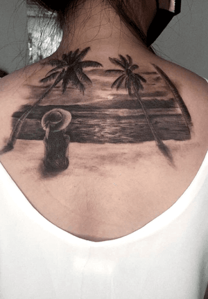 #tattoo #tattoos #ink #realism #realismtattoo #blackwork #blackandwhite #sea #beach #girl #back #sunset #🏝 #與海 #刺青 #寫實 #寫實刺青 #女孩 #背影