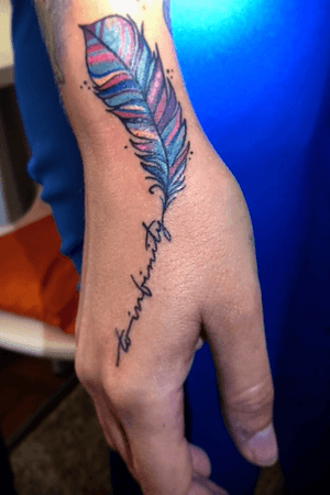 To infinity 🔮 #feather #colorful #leteringtattoo #TattooGirl 