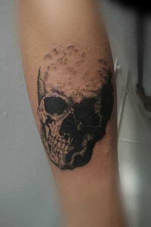 #tattoo #skull #blacktattoo 