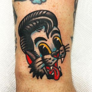 Tatuaje de Jason Ochoa #JasonOchoa #traditional #traditional tattoo #color #oldchool #AmericanTraditional #cat #greaser #cartoon #vintage