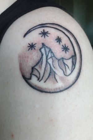 This is a sibling tattoo drawn by but not tattooed by my little brother who is an apprentice. It's a sibling tattoo because he and my sister plan to get the same one. I absolutely love the way it turned out.