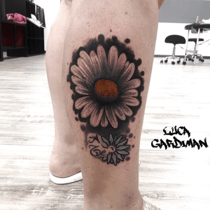 #tattooartist #tattoo #tattoooftheday #daisy #daisytattoo 