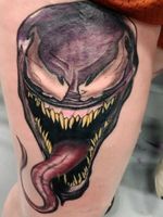 Venom piece I done at a convention a few weeks ago really had fun with it thx for looking #colorrealistic  #neotraditionaltattoos #neotraditional  #colortattoo #venom 
